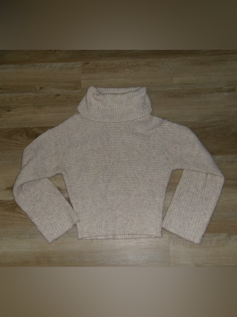 🤍 Express Cozy Turtleneck Sweater | Size S